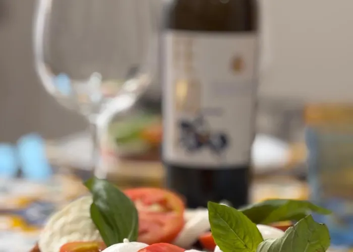 Rosso Napoli Locazioni Brevi